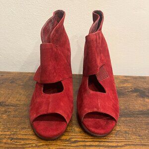 Aerosoles Sound Wave Red Suede Wedge Ankle Booties